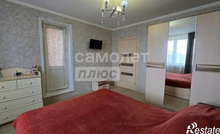 2-комн квартира улица Лутова, 8,  д. 8