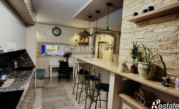 2-комн квартира ул Свиридова И.В., 6,  д. 6