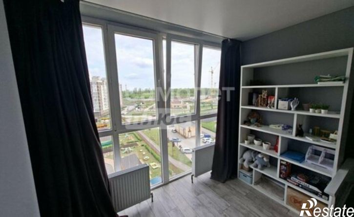 3-комн квартира ул Свиридова И.В., 14,  д. 14