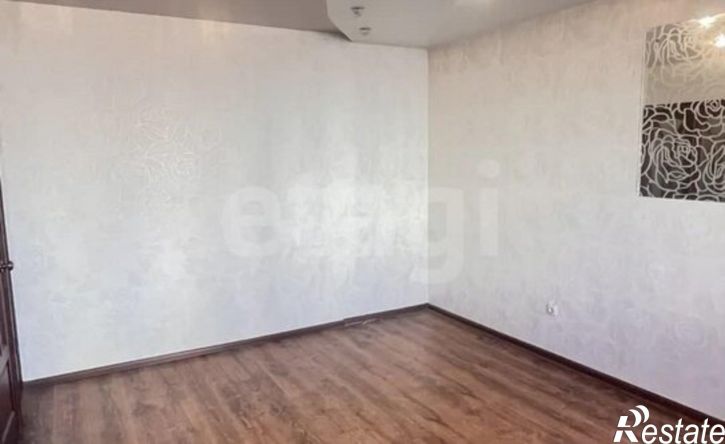 3-комн квартира улица Меркулова, 30,  д. 30