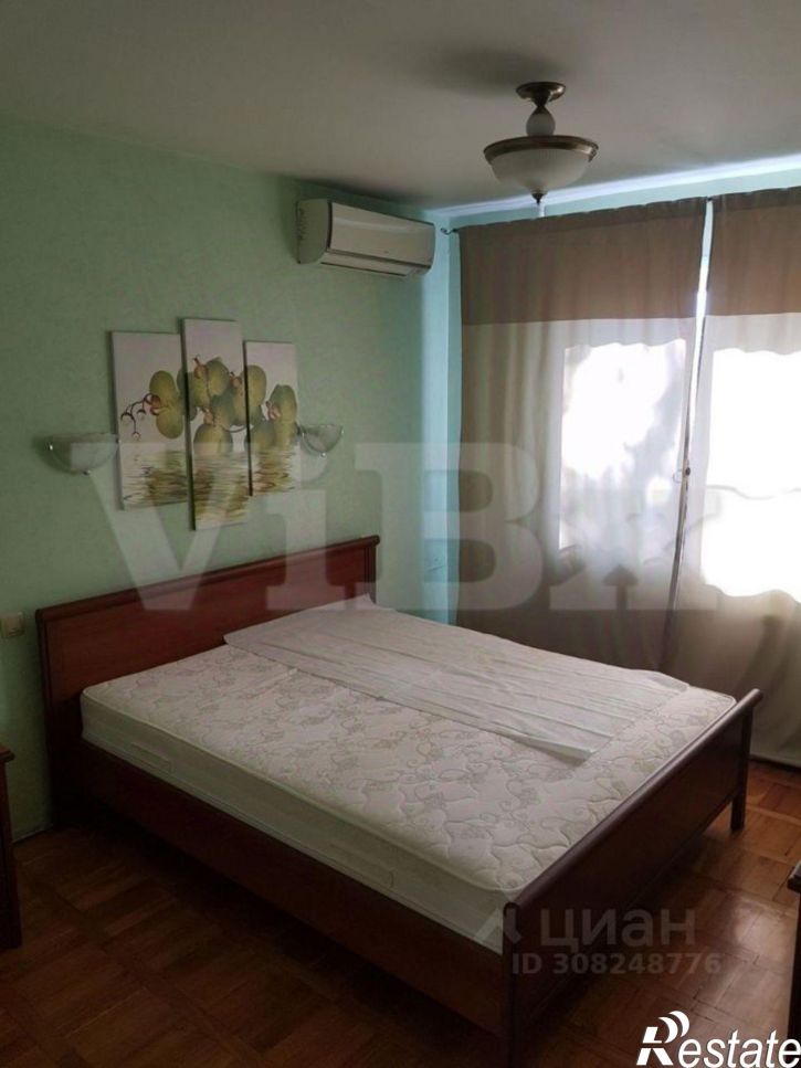4-комн квартира улица Горького, 13,  д. 13