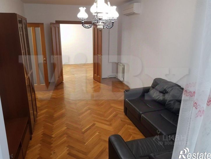 4-комн квартира улица Горького, 13,  д. 13