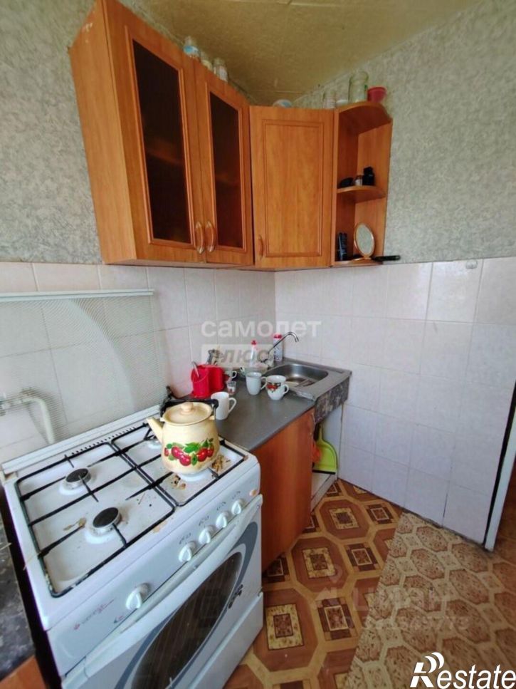 Комната ул Звездная, 3/2,  д. 3/2