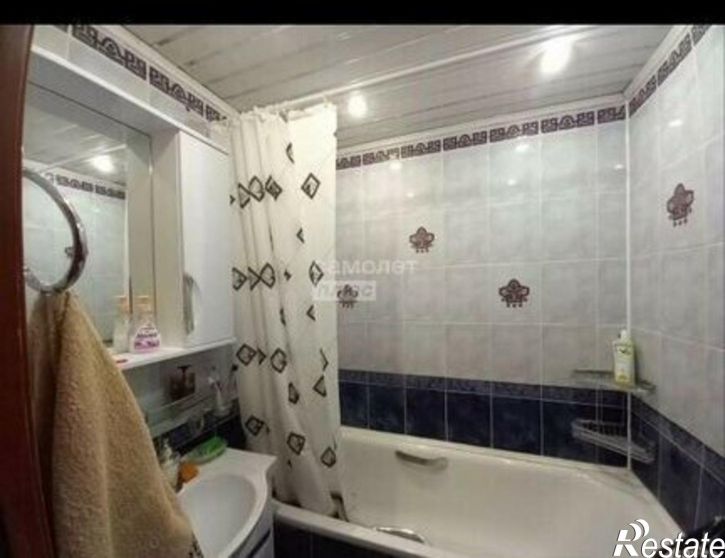 4-комн квартира улица Юных Натуралистов, 1,  д. 1