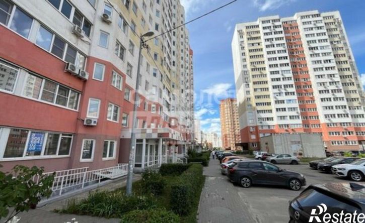 2-комн квартира улица Свиридова, 20 к2,  д. 20 к2