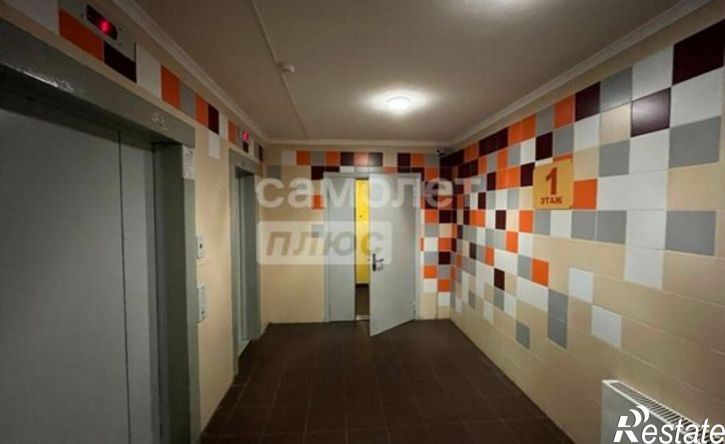 2-комн квартира улица Свиридова, 20 к2,  д. 20 к2