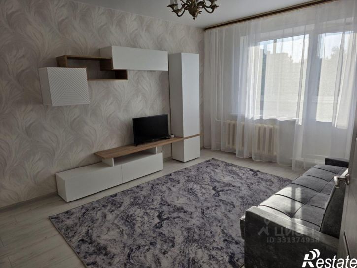 3-комн квартира проспект Победы, 132,  д. 132