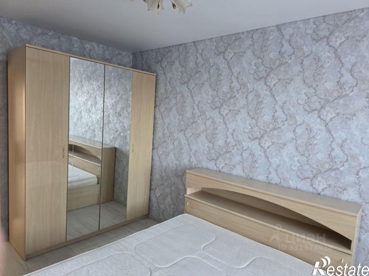 3-комн квартира проспект Победы, 132,  д. 132