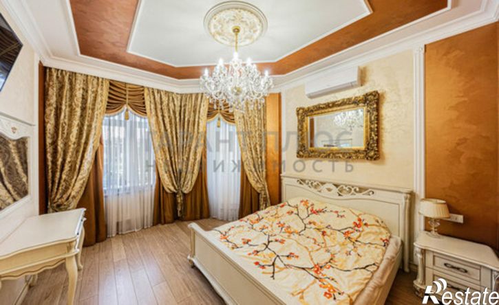 3-комн квартира улица Плеханова, 12,  д. 12