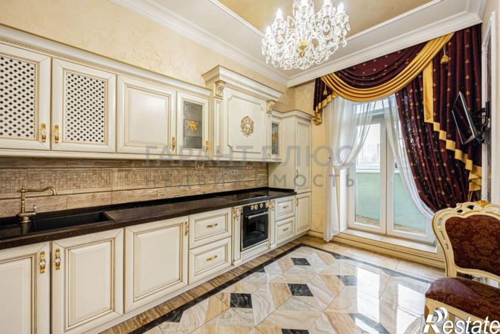 3-комн квартира ул Кузнечная, 12,  д. 12