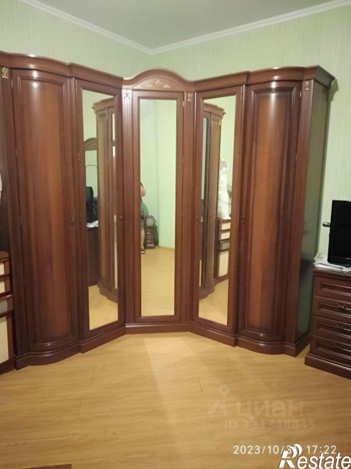 2-комн квартира улица Леонтия Кривенкова, 7А,  д. 7А