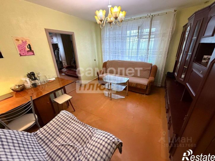 4-комн квартира улица Космонавтов, 37/4,  д. 37/4