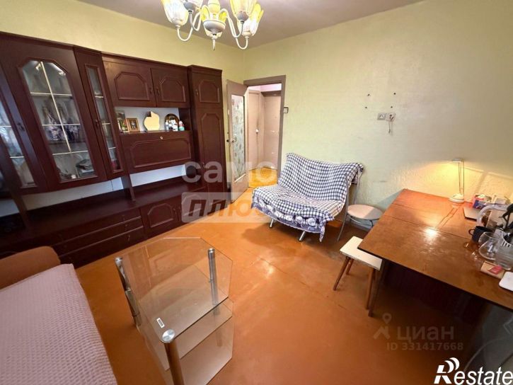 4-комн квартира улица Космонавтов, 37/4,  д. 37/4