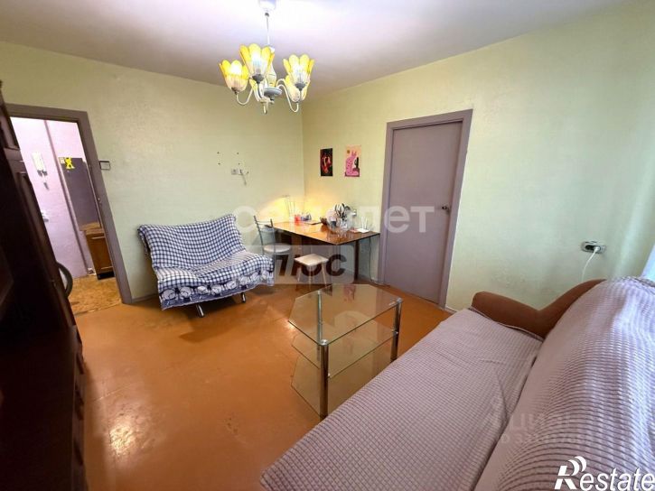 4-комн квартира улица Космонавтов, 37/4,  д. 37/4