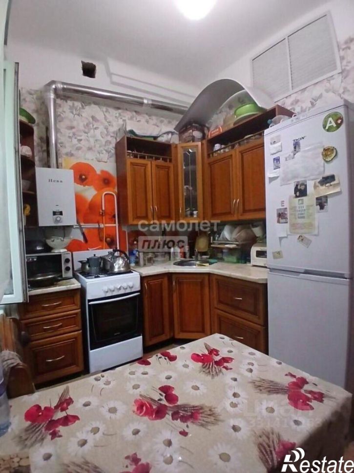 3-комн квартира площадь Аксакова, 6,  д. 6