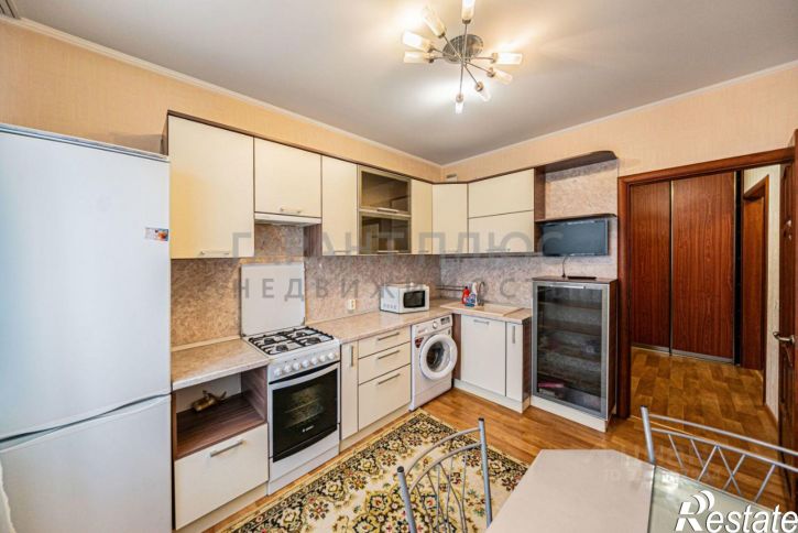 2-комн квартира ул Ударников, 8/3,  д. 8/3