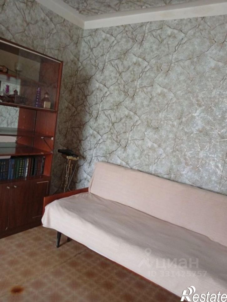 2-комн квартира мкр 15-й, 34,  д. 34