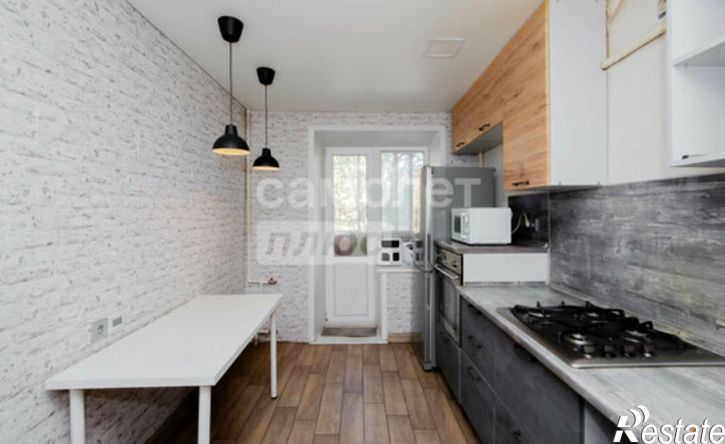 3-комн квартира улица 8 Марта, 3,  д. 3