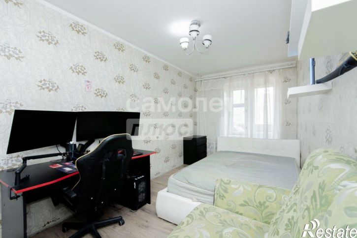 3-комн квартира улица 8 Марта, 3,  д. 3