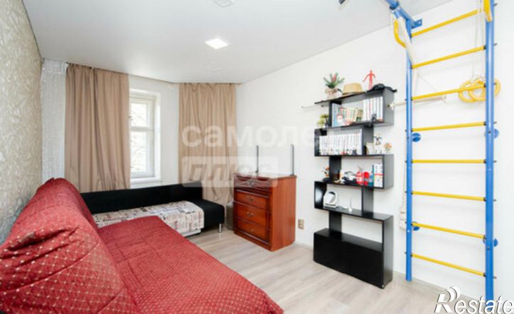 3-комн квартира улица 8 Марта, 3,  д. 3