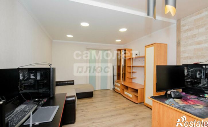 3-комн квартира улица 8 Марта, 3,  д. 3