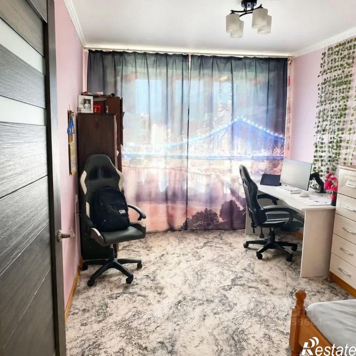 3-комн квартира улица Лутова, 11,  д. 11