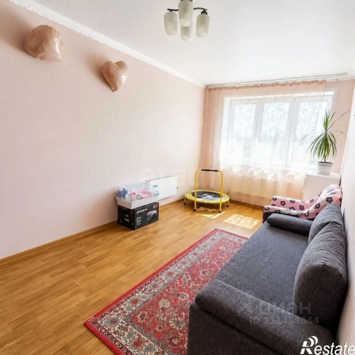 3-комн квартира улица Лутова, 11,  д. 11