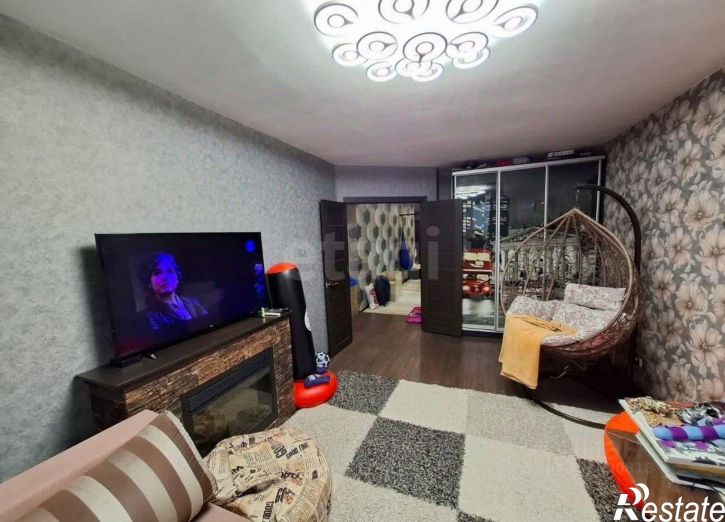 3-комн квартира ул Свиридова И.В., 6,  д. 6