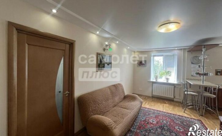 2-комн квартира улица Космонавтов, 5,  д. 5