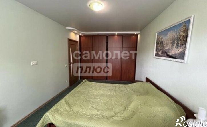 2-комн квартира улица Космонавтов, 5,  д. 5