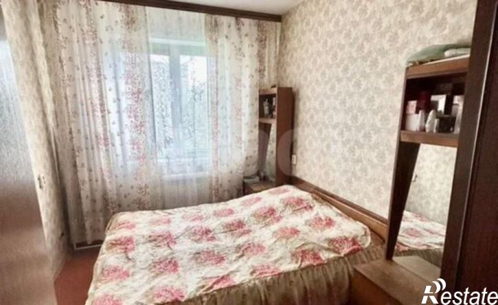 4-комн квартира улица Папина, 15,  д. 15