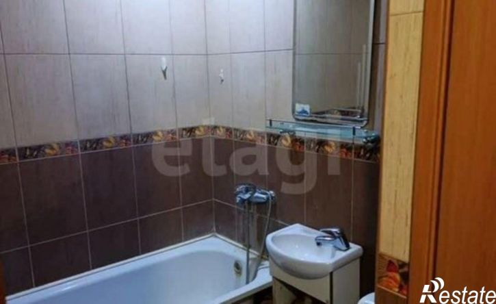 2-комн квартира ул Крайняя, 2,  д. 2