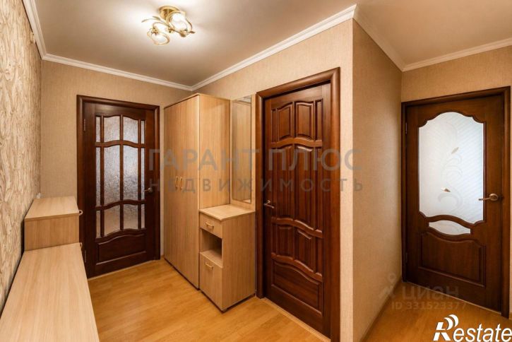 2-комн квартира улица Германа Титова, 9/2,  д. 9/2