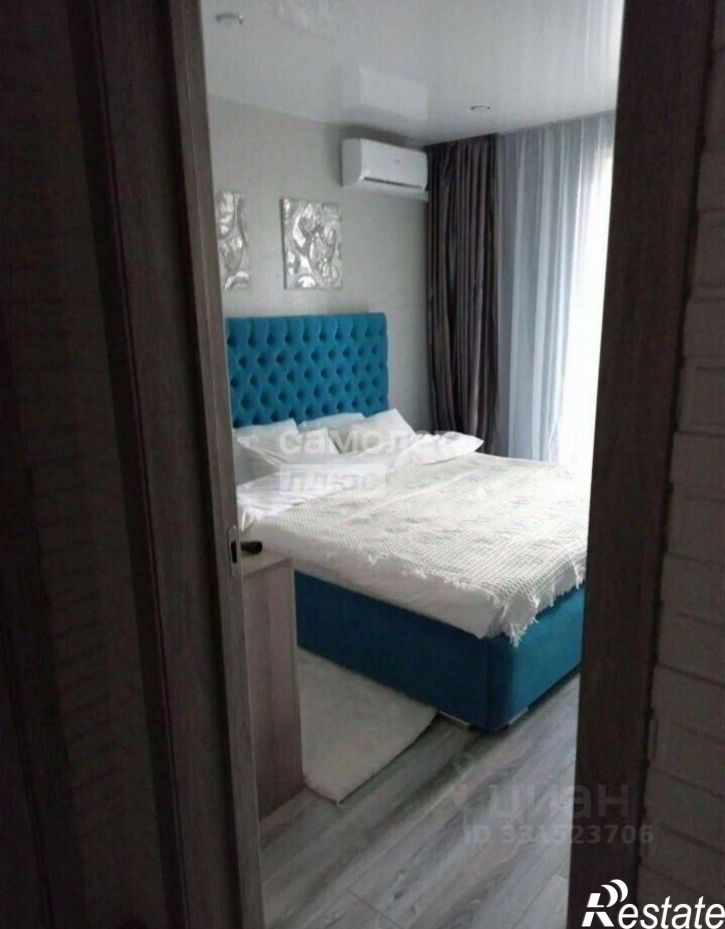 2-комн квартира улица Свиридова, 20 к2,  д. 20 к2