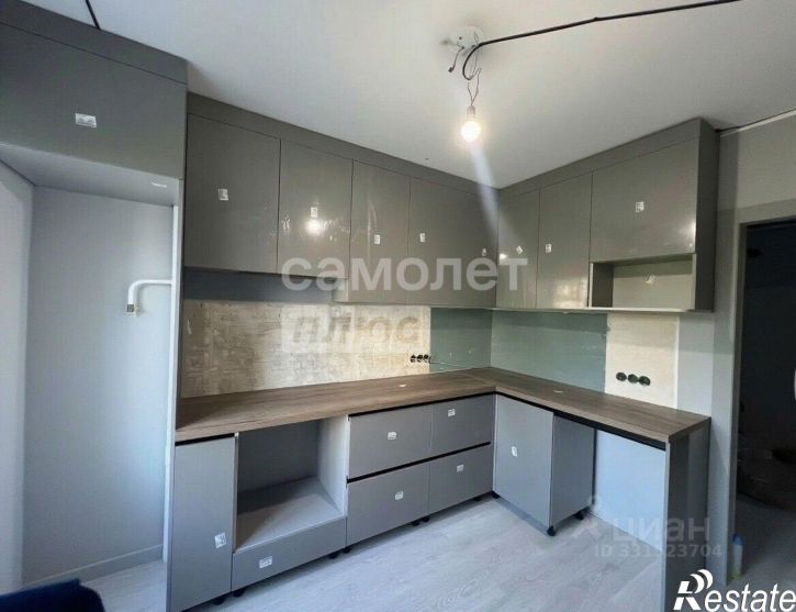 3-комн квартира Геологическая улица, 2А,  д. 2А