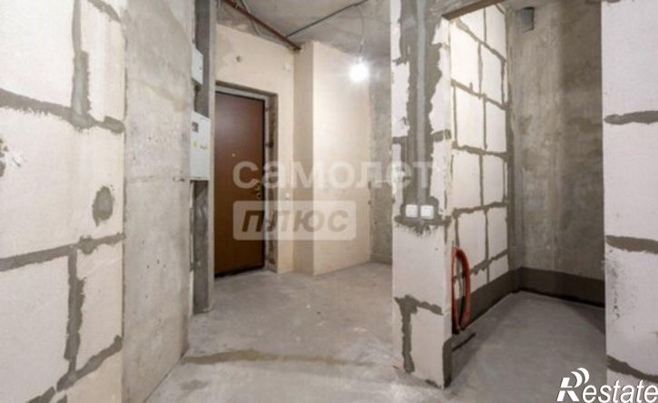 3-комн квартира улица Нестерова, 9,  д. 9