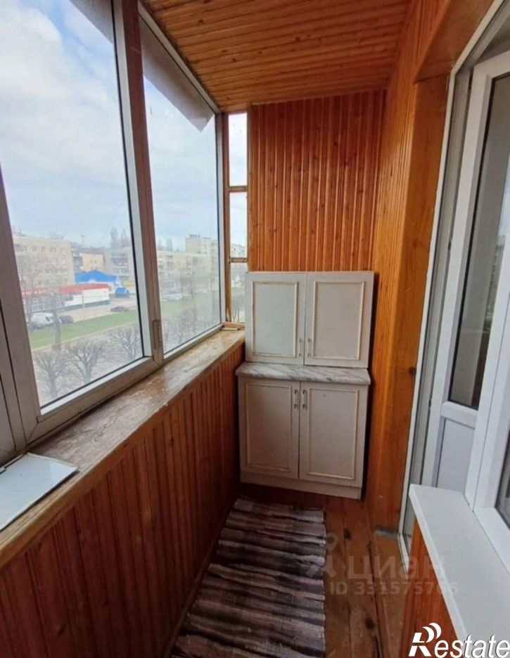 3-комн квартира ул Космонавтов, 5/3,  д. 5/3