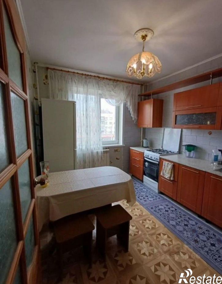 3-комн квартира ул Космонавтов, 5/3,  д. 5/3