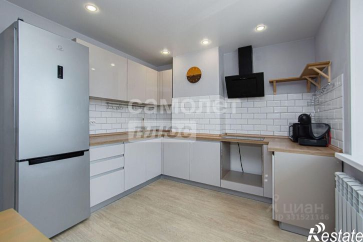 2-комн квартира улица Леонтия Кривенкова, 35,  д. 35