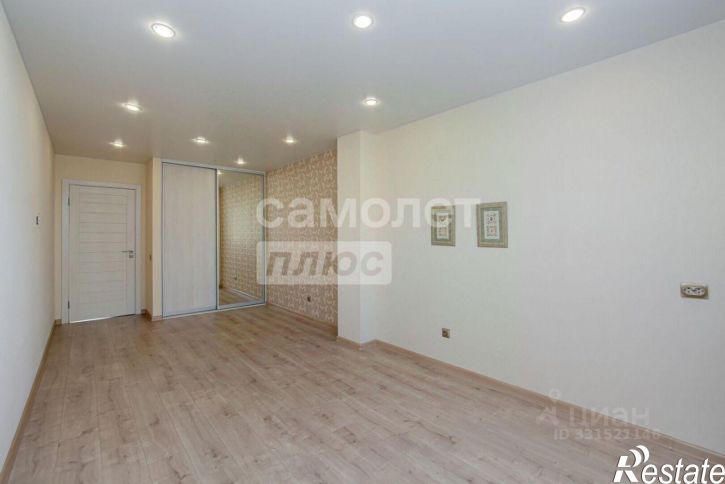 2-комн квартира улица Леонтия Кривенкова, 35,  д. 35