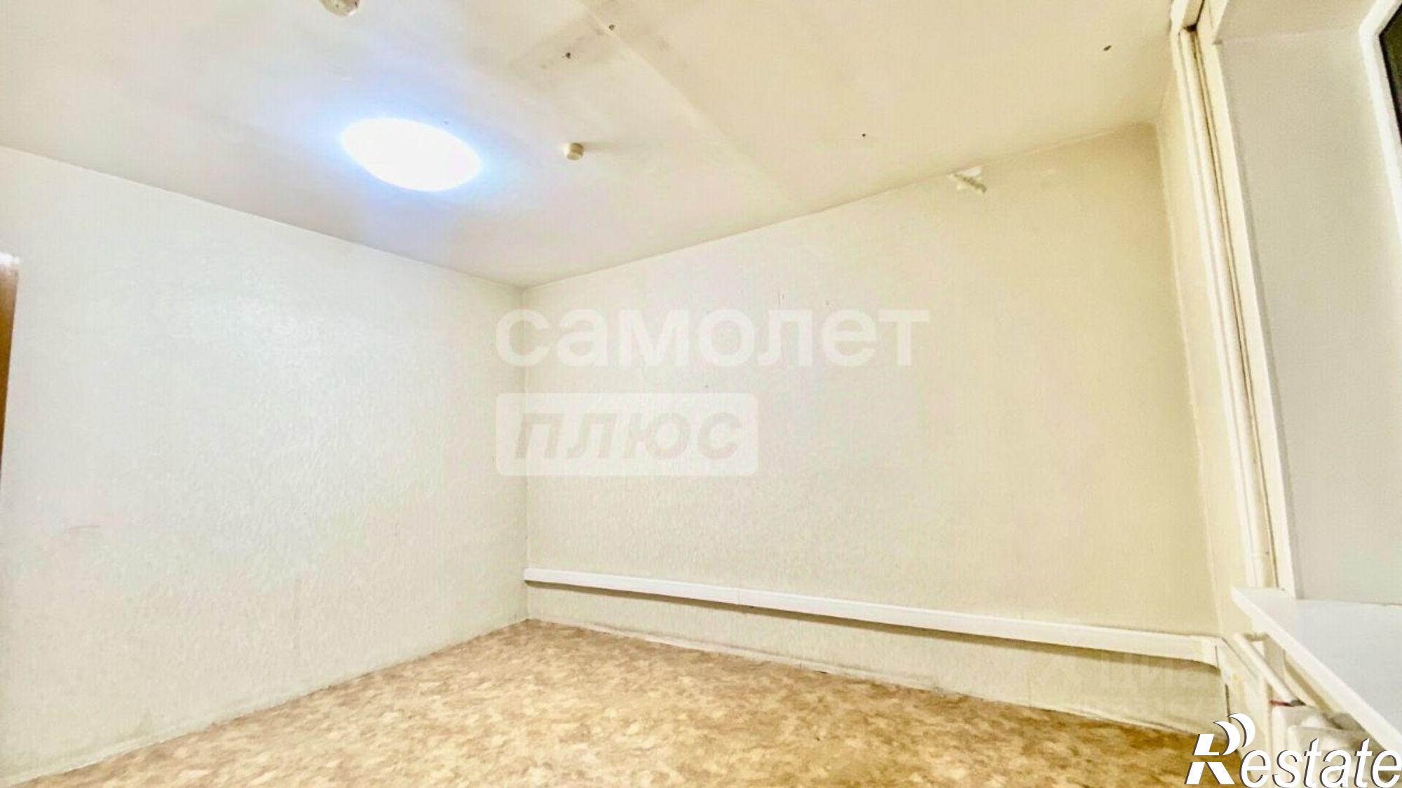Сдать офис, помещение под офис за 9 902 рублей на ул Крылова, 63а