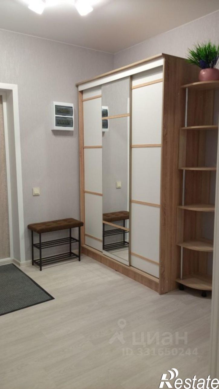 2-комн квартира Московская улица, 159 к2,  д. 159 к2