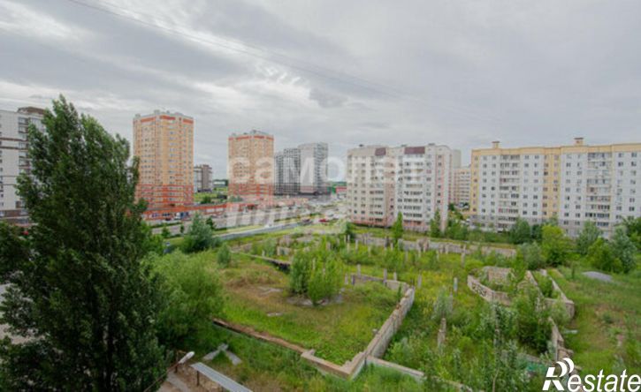 3-комн квартира ул Шерстобитова С.М., 22,  д. 22