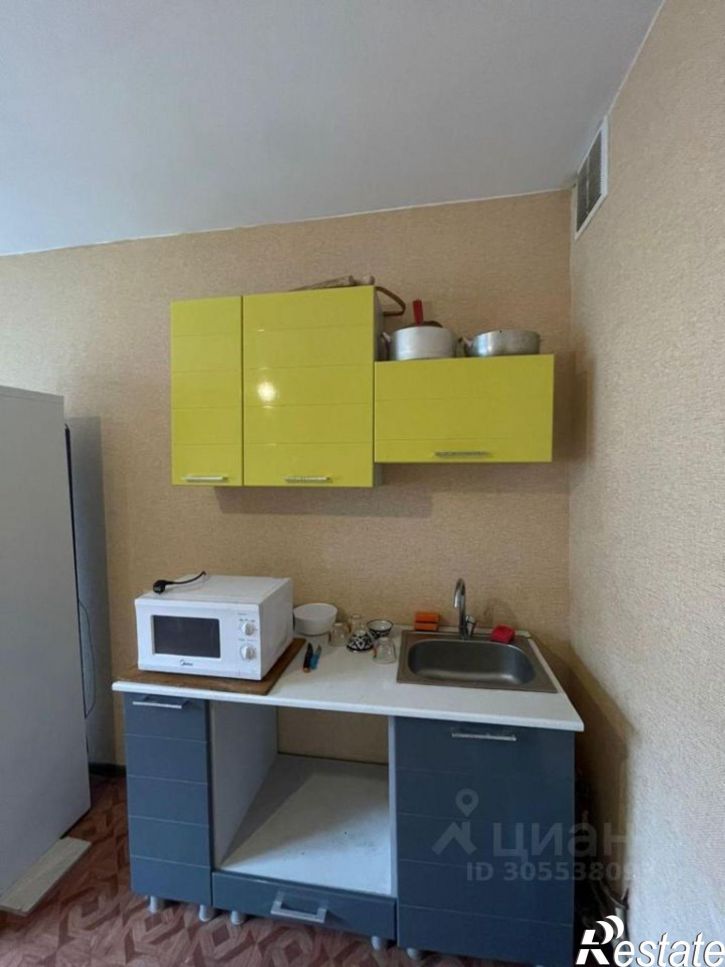 3-комн квартира ул Индустриальная, 3,  д. 3