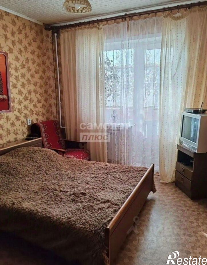2-комн квартира пр-кт Имени 60-летия СССР, 15,  д. 15