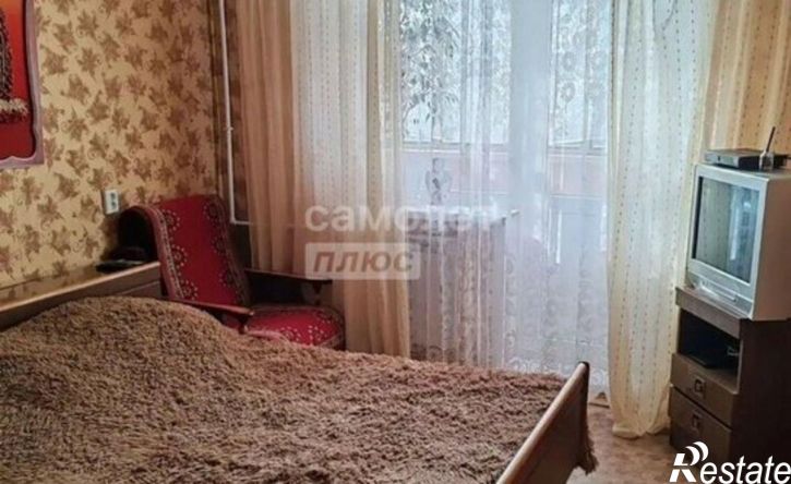 2-комн квартира пр-кт Имени 60-летия СССР, 15,  д. 15