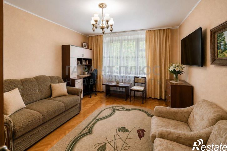 3-комн квартира пл Им. Г.В. Плеханова, 1а,  д. 1а