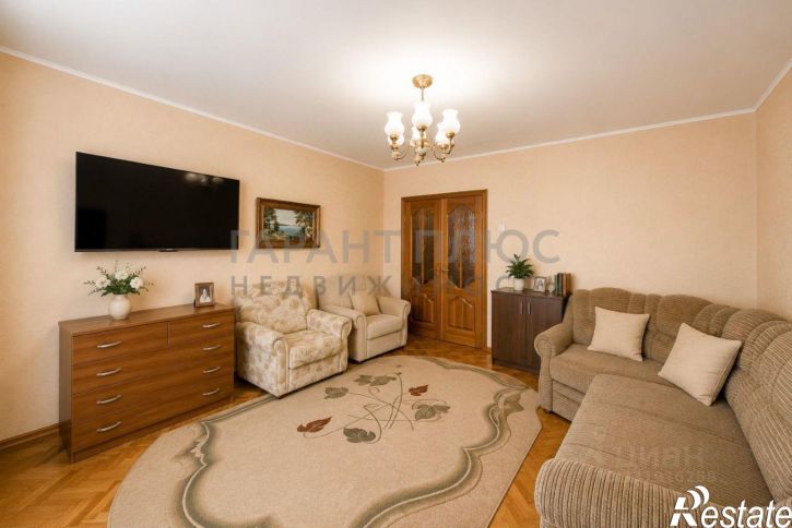 3-комн квартира пл Им. Г.В. Плеханова, 1а,  д. 1а