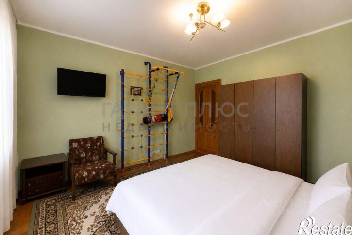 3-комн квартира пл Им. Г.В. Плеханова, 1а,  д. 1а