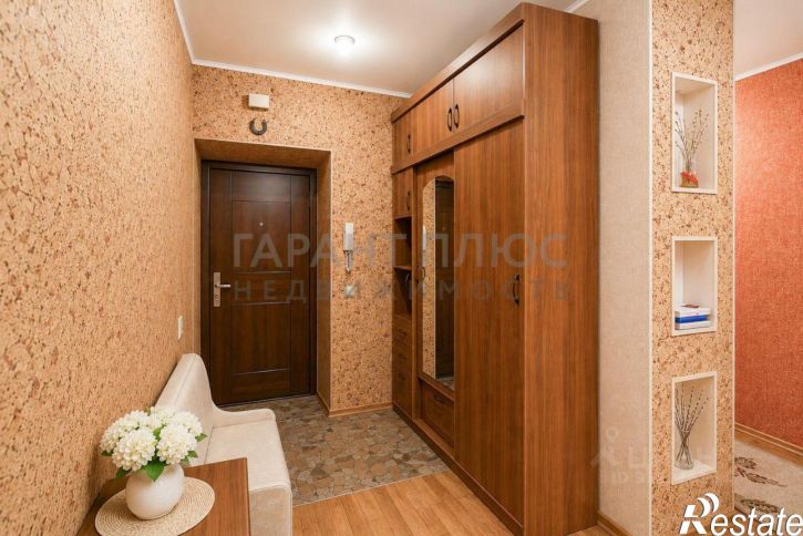 3-комн квартира пл Им. Г.В. Плеханова, 1а,  д. 1а